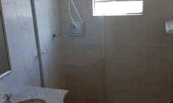 Imagem 5: Casa de fundos / proximo metro loefgreen