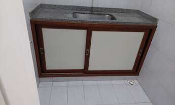 Imagem 7: Apto Centro, reformado, local nobre, Rua 16 de março, excelente preço - Petrópolis - RJ