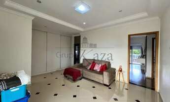 Imagem 2: Casa Condomínio - 4 suítes - Jacareí - 5 Dormitórios - 470m² - Agende sua visita