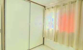 Imagem 2: Apartamento com armários