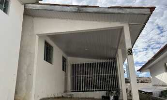 Imagem: Aluga-se casa na Ronda