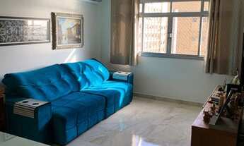 Imagem 3: Amplo todo reformado Aparecida/praia 2 dormitórios com 1 suíte, de frente