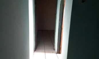 Imagem 4: Casa para venda tem 70 metros quadrados com 2 quartos em Vila Olegário Pinto - Caldas Nova