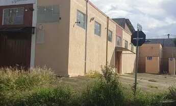 Imagem: Ponto comercial/Loja/Box para aluguel possui