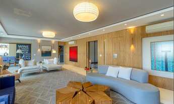 Imagem: Apartamento completamente reformado e mobiliado