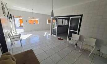 Imagem 4: Casa com 5 quartos em Piedade e 5 vagas de garagem. Locação R$ 3.900