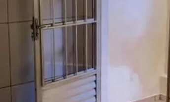 Imagem 3: Vendo este prédio com apartamentos