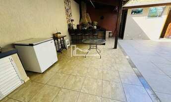 Imagem 6: Casa Geminada Duplex à Venda no Bairro Santa Amélia, 3 Quartos (1 Suíte), 3 Vagas, Área Go