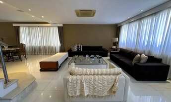 Imagem 2: Residência sofisticada com 4 suítes, energia solar e amplo lazer