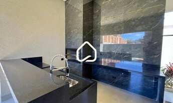 Imagem 5: Casa Térrea no Residencial Shalom 3 Suítes, Piscina Aquecida e Espaço Gourmet em Condomín