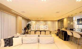 Imagem 2: Apartamento mobiliado e decorado à venda no Leblon Marista!