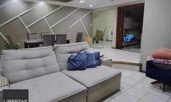 Imagem: Casa em Porto Alegre, no bairro Vila Nova