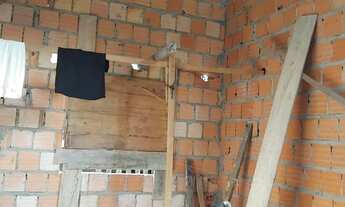 Imagem 2: Casa em construção