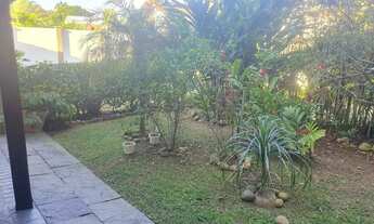 Imagem 4: Casa com 6 dormitórios à venda, 500 m² por R$ 2.500.000,00 - Itacoatiara - Niterói/RJ