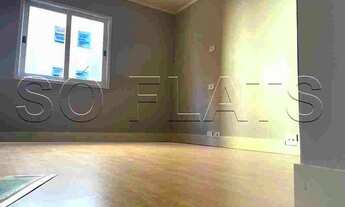 Imagem 2: Flat duplex em Moema com fino acabamento e uma excelente localização