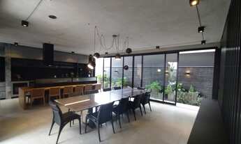 Imagem 7: Casa de condomínio sobrado para venda possui 390 metros quadrados com 4 quartos