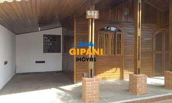 Imagem: Casa á Venda com 03 Dormitórios Excelente