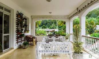 Imagem 3: VENDO OU PERMUTO, EXCELENTE CASA C/ 08 DORMITÓRIOS APENAS 60 METROS DA PRAIA EM BAREQUEÇAB