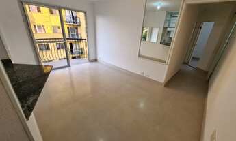 Imagem 2: Lindo apartamento todo reformado com porcelanato 61 m² 3 dorms Vila das Belezas