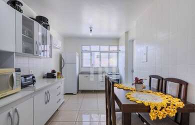 Imagem 2: Apartamento com 3 dormitórios à venda, 78 m² por R$ 285.000,00 - Água Verde - Curitiba/PR