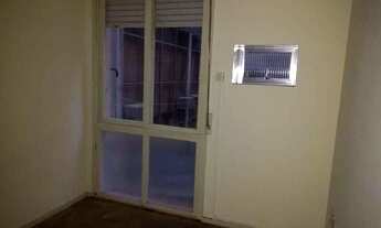 Imagem 3: JK NA JERÔNIMO COELHO 75/306 - Apartamento JK silencioso com banheiro social, cozinha e pi