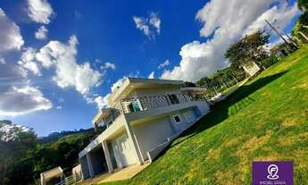 Imagem 2: Chácara com Acabamento Exclusivo Alto Padrão dentro da cidade