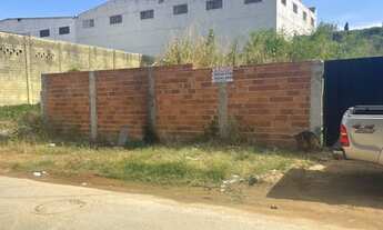 Imagem 2: Lote de 420 metros para venda no Parque Oeste Industrial - Goiânia - Goiás