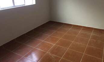 Imagem 2: Casa para aluguel possui 100 metros quadrados com 3 quartos em Progresso - Sete Lagoas - M