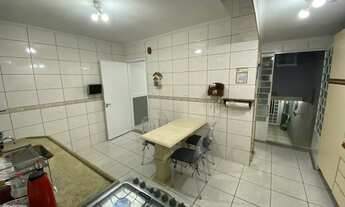 Imagem 4: Casa a venda reformada, com 3 dormitórios e 2 vagas, no Butantã !!!