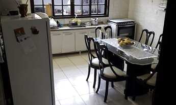 Imagem 7: Sobrado para Venda em Mogi das Cruzes, Vila Caputera, 3 dormitórios, 1 suíte, 2 banheiros