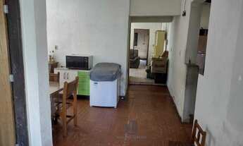 Imagem 5: Terreno com 600 m² e construção antiga