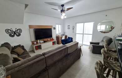 Imagem 7: Embaré - Sobreposta térrea seminova - 3 dormitórios, 2 suítes, banheira de hidromassagem