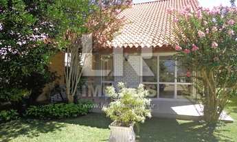 Imagem 2: Casa com 3 quartos, piscina, e mirante com vista panorâmica *LA-05