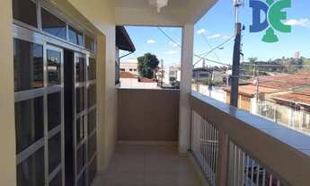 Imagem 2: Sobrado com 4 dormitórios à venda por R$ 700.000,00 - Cidade Jardim - Jacareí/SP