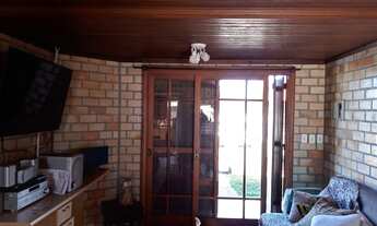 Imagem 5: Casa para venda ( Esquina ) 02 quartos ,sendo 1 suíte ! Com piscina !