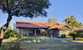 Imagem 2: Casa no condomínio Shangri-Lá para venda