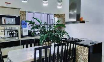 Imagem 5: Casa para venda possui 400 metros quadrados com 4 quartos