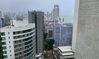 Imagem 2: Edifício Natália Dias, 4 quartos sendo 2 suítes, 3 vagas de garagem, andar alto, vista mar