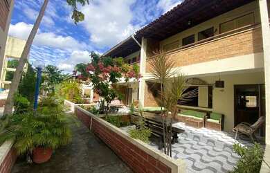 Imagem 2: Casa tipo duplex em condomínio fechado com 4 qtos, varanda em Maria Farinha, Paulista PE