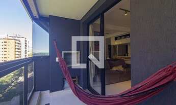 Imagem 7: Casa de Condomínio para Aluguel - Mercês, 1 Quarto, 49 m2