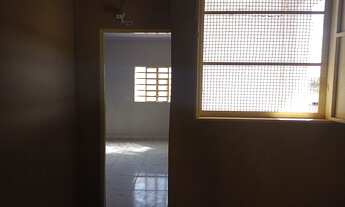 Imagem 2: Alugo AP 2 quartos Arapoangas 600,00