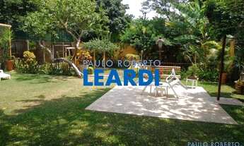 Imagem: SOBRADO - ALTO DE PINHEIROS - SP