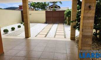 Imagem 7: CASA TÉRREA - RIO TAVARES - SC