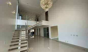 Imagem 3: Casa de condomínio sobrado para venda possui 350 metros quadrados com 4 quartos