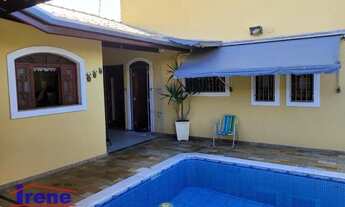 Imagem 6: Sobrado com piscina e 2 suítes à venda por R$ 480.000 - Jardim Ivoty - Itanhaém/SP