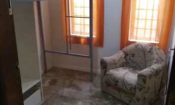 Imagem 6: Alugo quartos no pinheirinho com luz internet água incluso