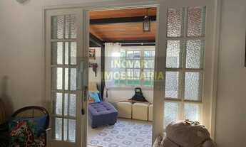 Imagem 5: Casa para venda possui 350 metros quadrados com 5 quartos em Centro - São Pedro da Aldeia