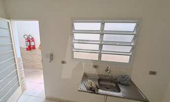 Imagem 3: Casa em condomínio com 1 quarto e cozinha