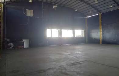 Imagem 2: Aluga-se excelente Galpão, 550 m² de área construída no Parque das Laranjeiras