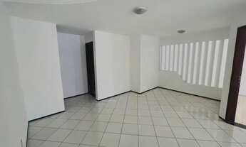 Imagem 2: Lv Casa para venda tem 10 metros quadrados com 2 quartos em Dom Luciano - Aracaju - SE